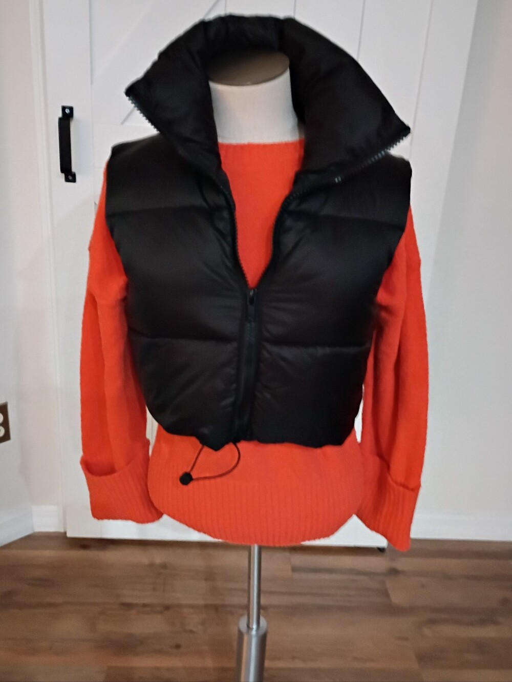 Cropped Black Puffer Vest with High Collar